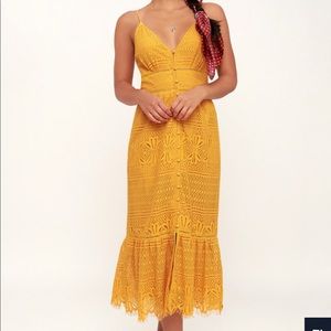 NWT Lulu’s Mustard Yellow Lace Buttom Midi Dress